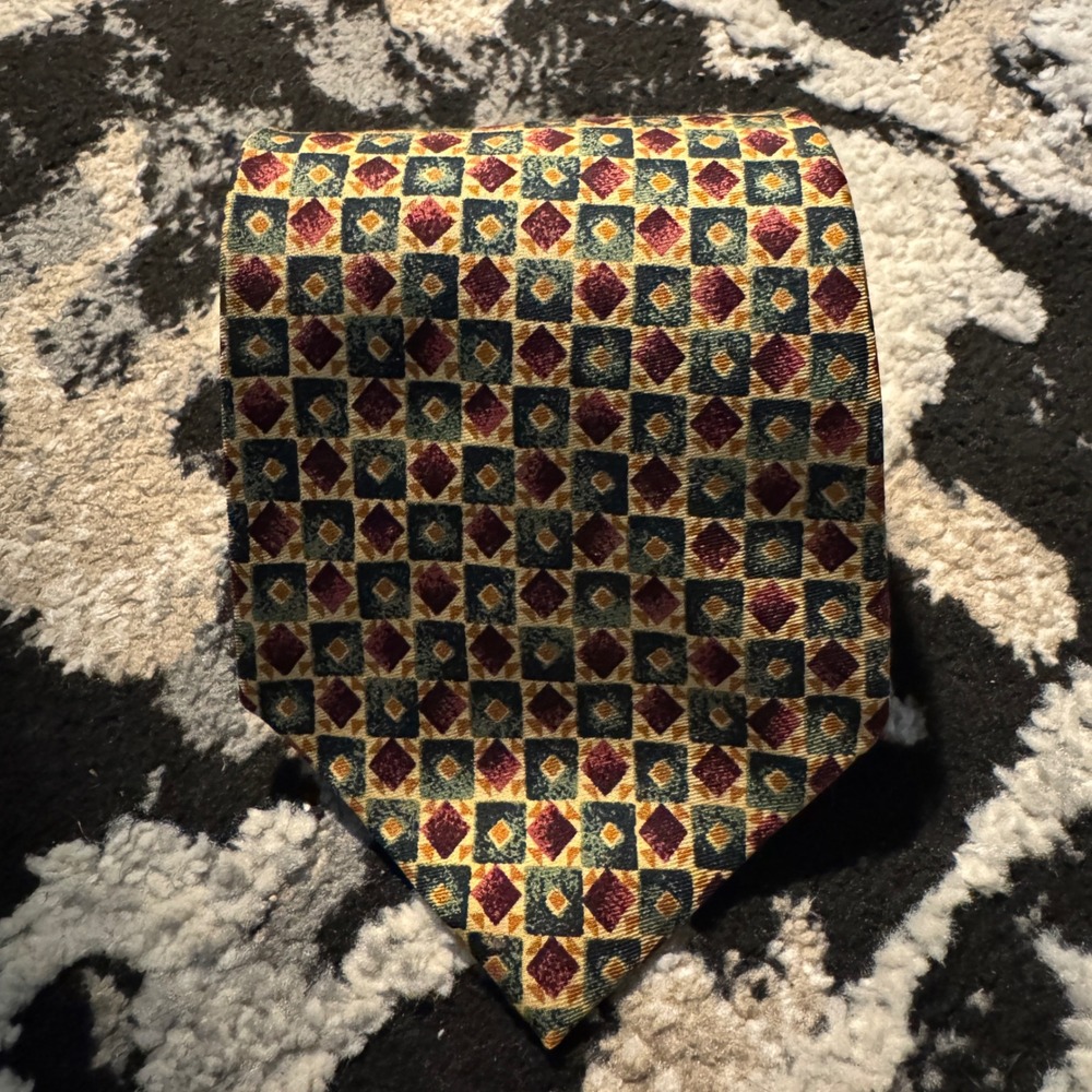 Vintage Burberrys of London Silk Tie Geometric Diamond Gold Burgundy 4 Inch Wide